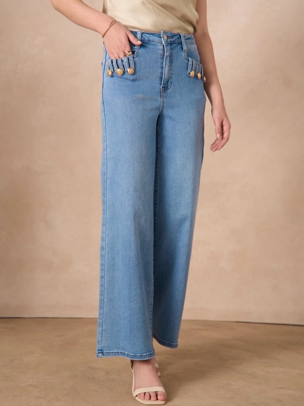 FR98. From France 🇫🇷 Super stretchy Jeans with Decorative Button